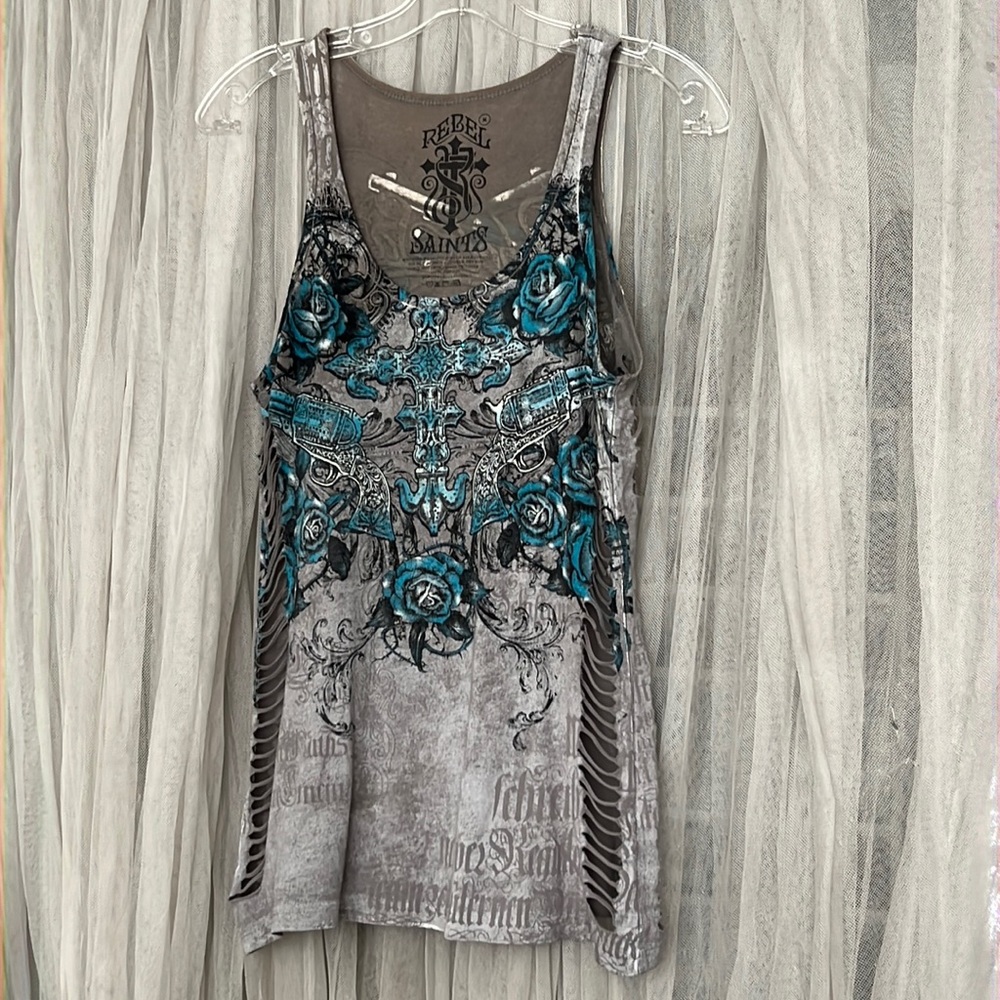 ⭐️ Rebel Saints gray tank top turquoise guns & roses distressed stylized S